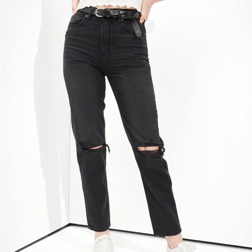 American Eagle Black Ripped Mom Jeans - Picture 1 of 4
